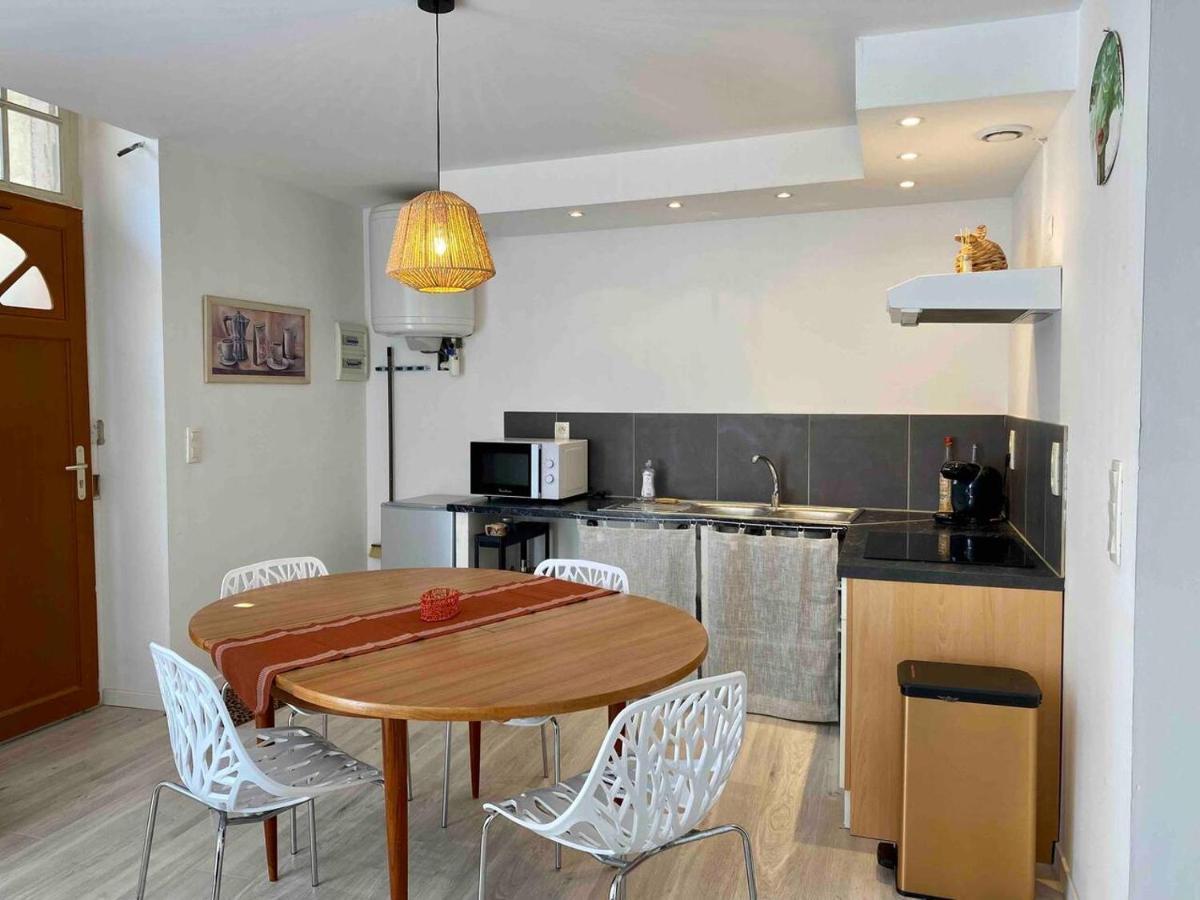 Accueillant Petit T2 Coeur De Centre Ville Lézignan-Corbières Eksteriør bilde